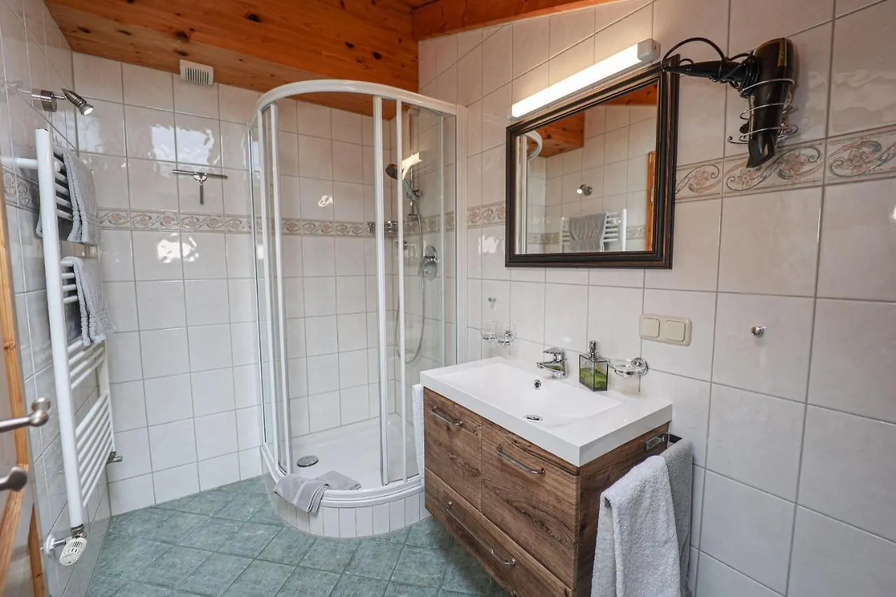 Gaestehaus Almblick Schoenau am Koenigsee